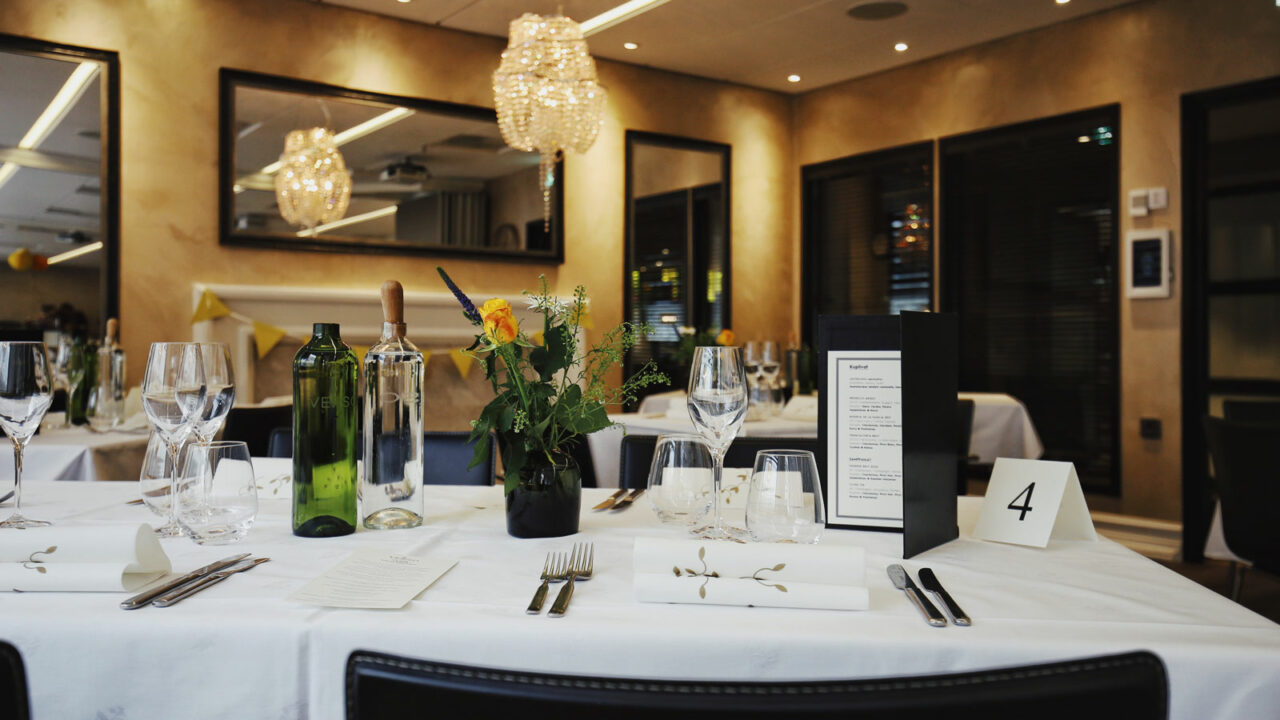 Restaurant's table setting.