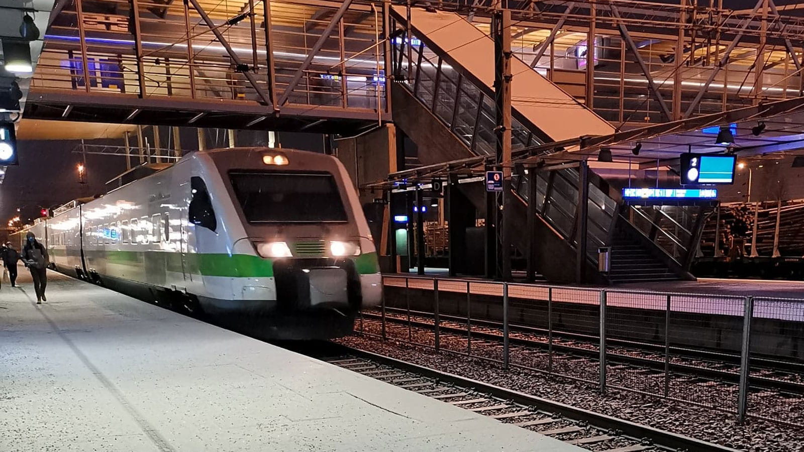 Train at Jyväkylä Travel Centre.