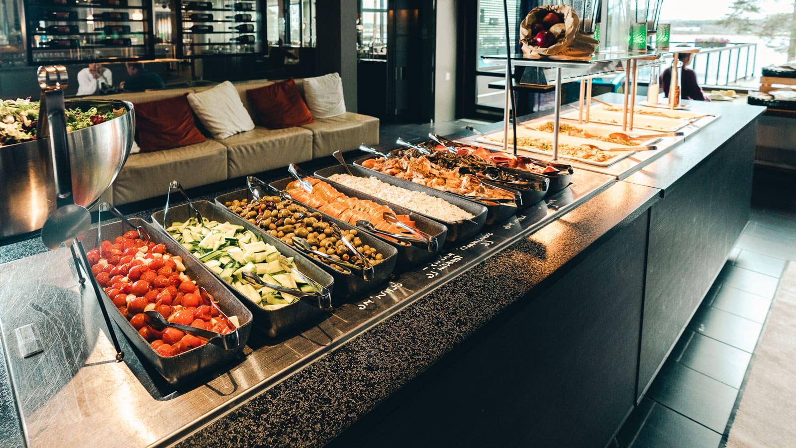 Peurankello Tasting buffet table.