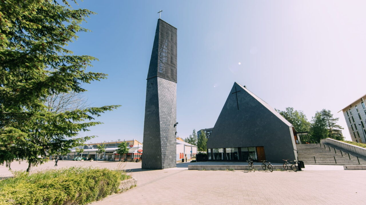 Kuokkalan kirkko Jyväskylän Kuokkalassa.