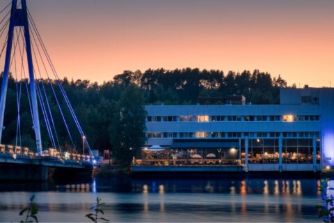 Hotel Alba seen from the lake.