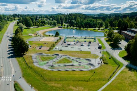 Maauimala activity park in summer in Jämsä.