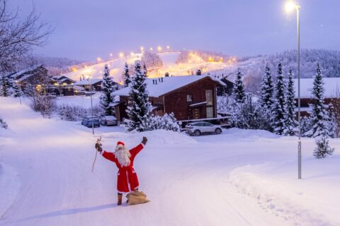 Santa in Himos Holiday!